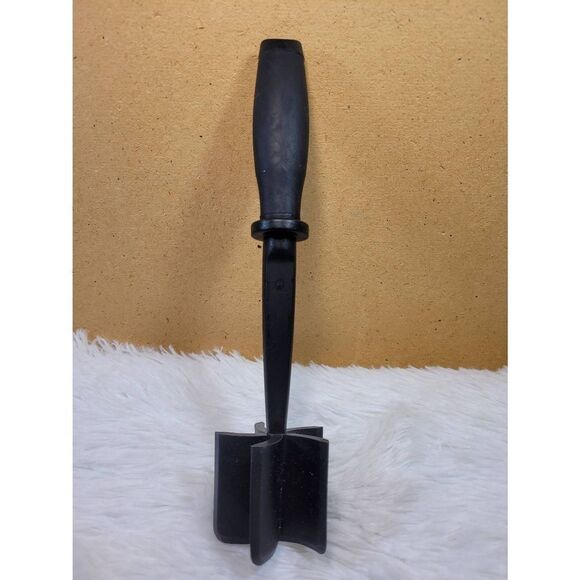 Pampered Chef Mix N Chop - Picture 2 of 3